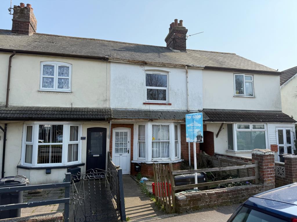 Lot: 90 - ESTABLISHED MID-TERRACE HOUSE FOR IMPROVEMENT - front view of 541 Main Road a three bedroom mid terrace house